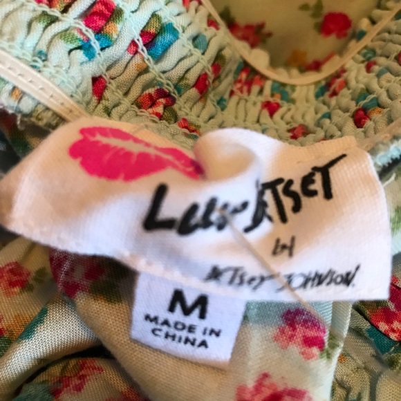Luv Betsey floral cute dress size M - Picture 10 of 10